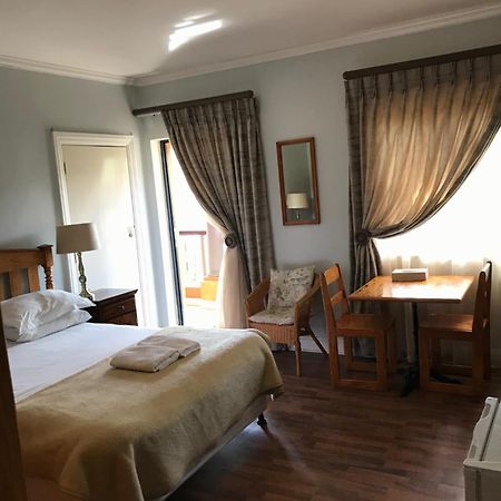 Albatross Guest House Cape Town Exterior photo